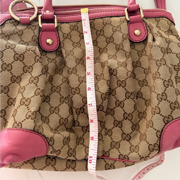 Gucci 2 way canvas Sukey Tote - Picture 15 of 16